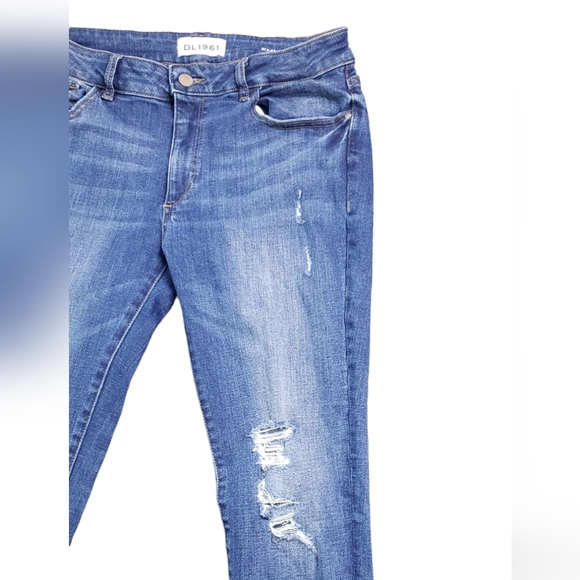 COPY - DL1961 Emma Power Legging Westwood Distressed Jeans - Picture 8 of 12